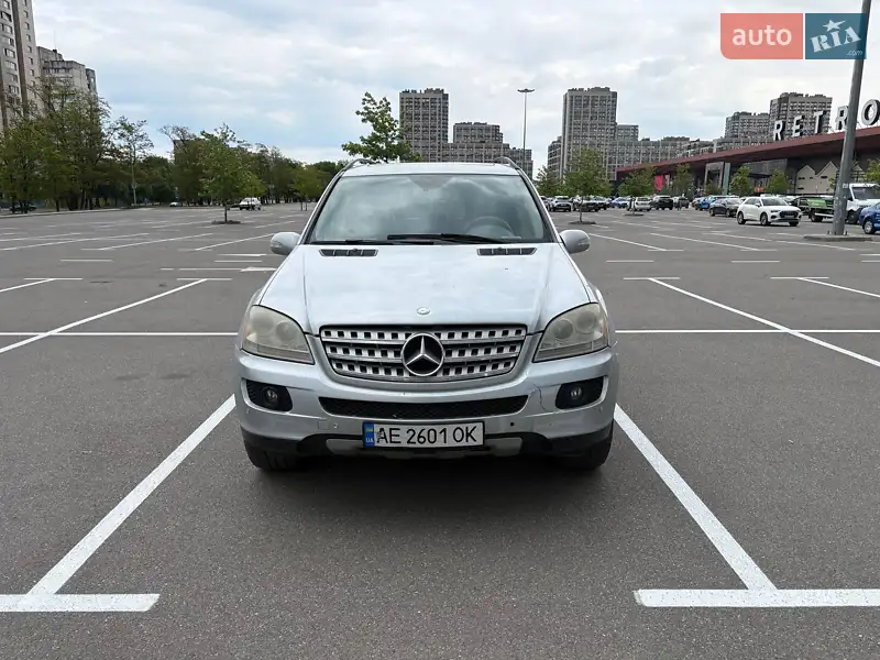 Mercedes-Benz M-Class 2007