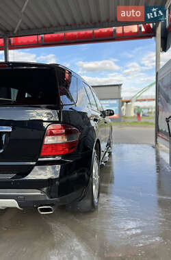 Внедорожник / Кроссовер Mercedes-Benz M-Class 2006 в Ивано-Франковске