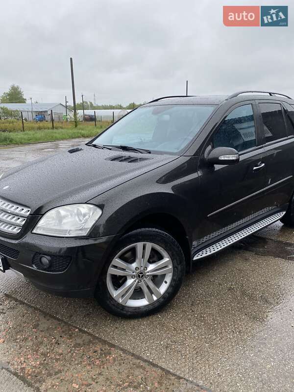 Внедорожник / Кроссовер Mercedes-Benz M-Class 2007 в Долине