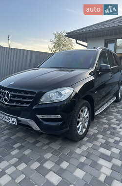 Внедорожник / Кроссовер Mercedes-Benz M-Class 2012 в Виннице