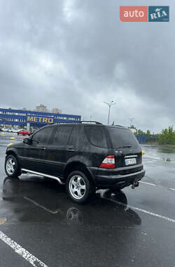 Внедорожник / Кроссовер Mercedes-Benz M-Class 2003 в 