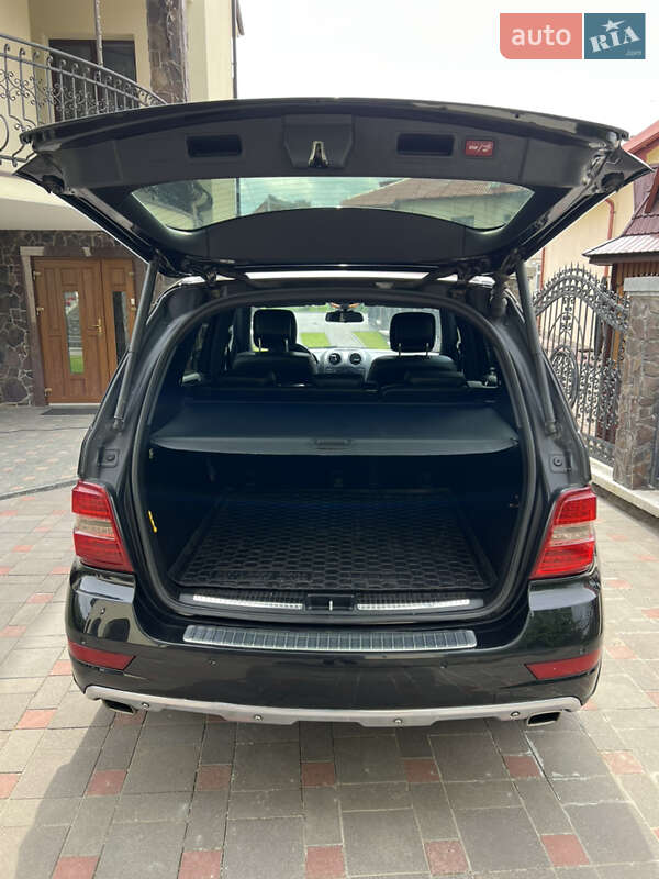 Позашляховик / Кросовер Mercedes-Benz M-Class 2011 в Івано-Франківську фото 15 Позашляховик / Кросовер Mercedes-Benz M-Class 2011 в Івано-Франківську