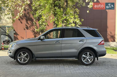 Внедорожник / Кроссовер Mercedes-Benz M-Class 2014 в 