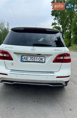 Внедорожник / Кроссовер Mercedes-Benz M-Class 2012 в 