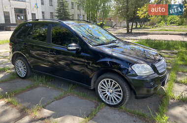 Позашляховик / Кросовер Mercedes-Benz M-Class 2006 в Конотопі