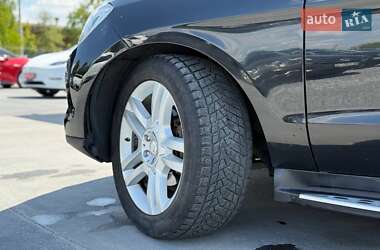 Внедорожник / Кроссовер Mercedes-Benz M-Class 2014 в 