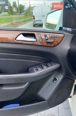 Внедорожник / Кроссовер Mercedes-Benz M-Class 2014 в 