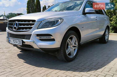 Позашляховик / Кросовер Mercedes-Benz M-Class 2013 в 