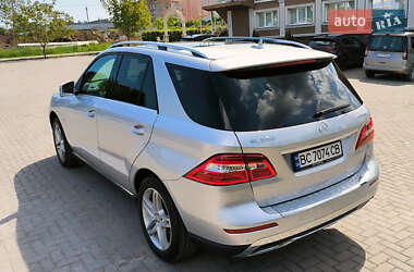 Позашляховик / Кросовер Mercedes-Benz M-Class 2013 в 