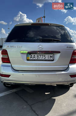 Внедорожник / Кроссовер Mercedes-Benz M-Class 2010 в 