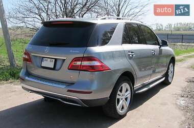 Внедорожник / Кроссовер Mercedes-Benz M-Class 2014 в 