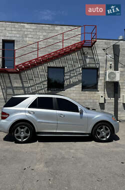 Внедорожник / Кроссовер Mercedes-Benz M-Class 2008 в 
