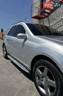 Внедорожник / Кроссовер Mercedes-Benz M-Class 2008 в 