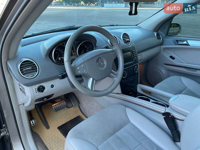 Внедорожник / Кроссовер Mercedes-Benz M-Class 2008 в Харькове