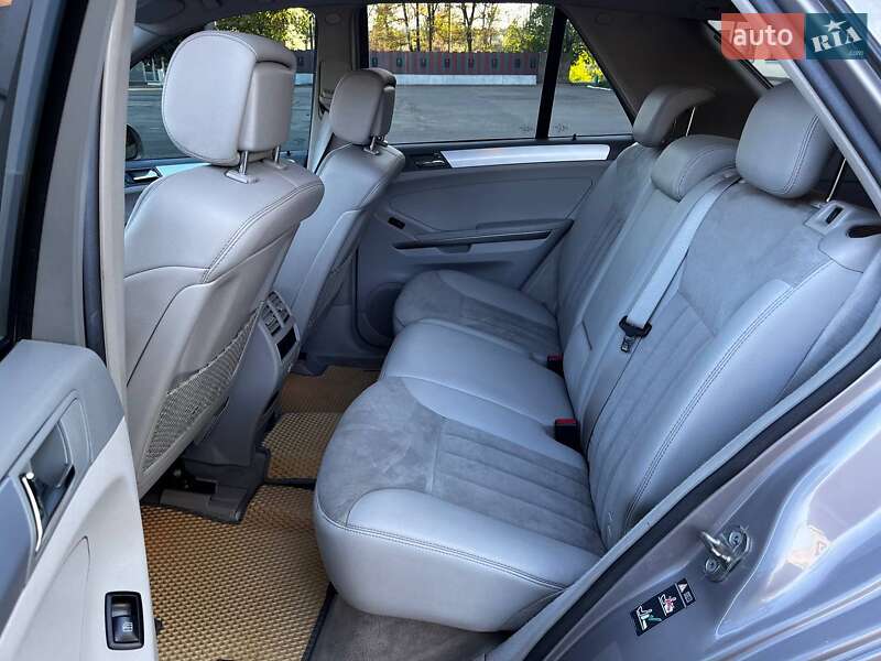 Внедорожник / Кроссовер Mercedes-Benz M-Class 2008 в Харькове