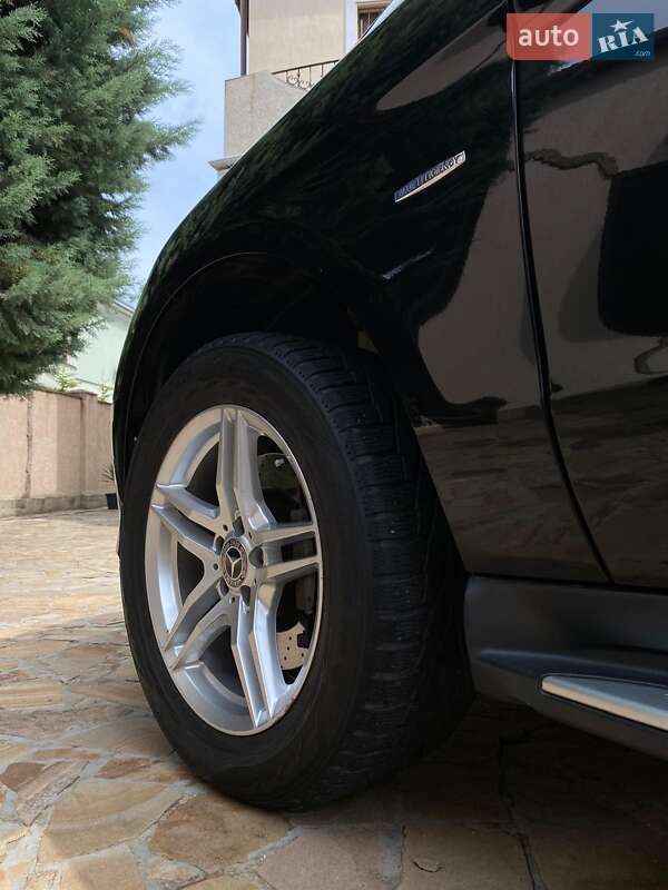 Внедорожник / Кроссовер Mercedes-Benz M-Class 2011 в Одессе