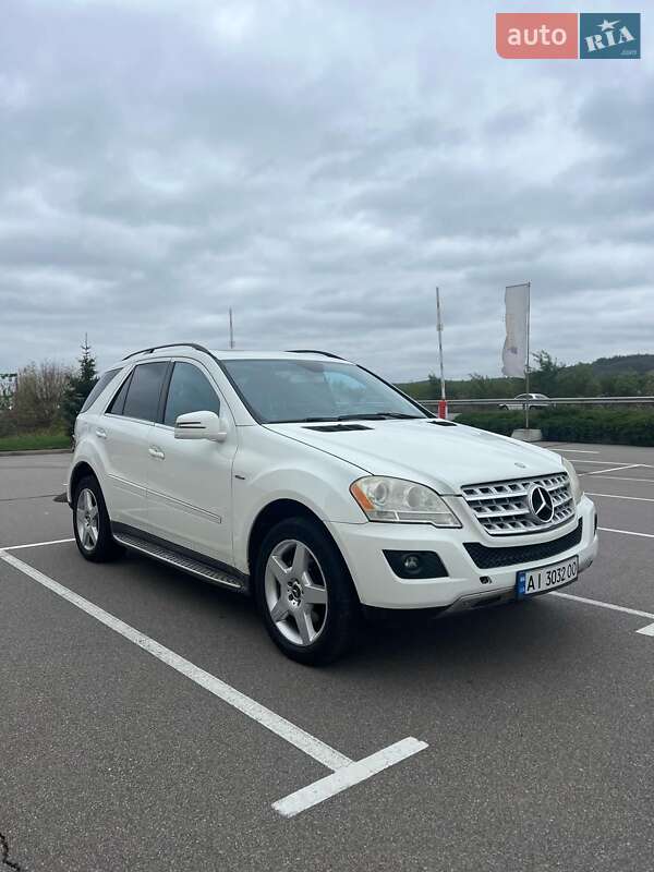 Позашляховик / Кросовер Mercedes-Benz M-Class 2010 в Тростянці фото 7 Позашляховик / Кросовер Mercedes-Benz M-Class 2010 в Тростянці