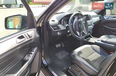 Внедорожник / Кроссовер Mercedes-Benz M-Class 2012 в 