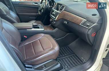 Внедорожник / Кроссовер Mercedes-Benz M-Class 2013 в 