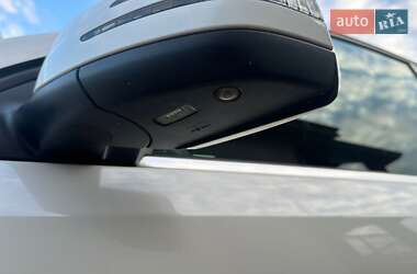 Внедорожник / Кроссовер Mercedes-Benz M-Class 2013 в 