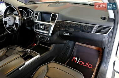 Внедорожник / Кроссовер Mercedes-Benz M-Class 2014 в 