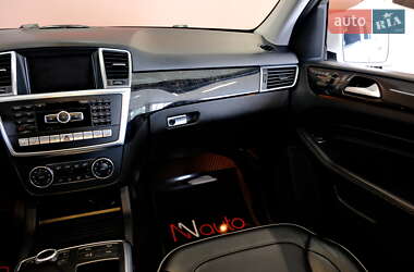 Внедорожник / Кроссовер Mercedes-Benz M-Class 2014 в 