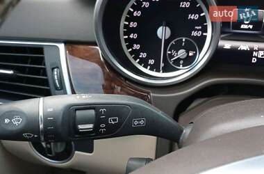 Внедорожник / Кроссовер Mercedes-Benz M-Class 2013 в 