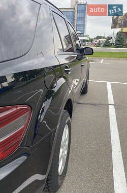 Внедорожник / Кроссовер Mercedes-Benz M-Class 2006 в 