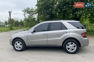 Внедорожник / Кроссовер Mercedes-Benz M-Class 2008 в 