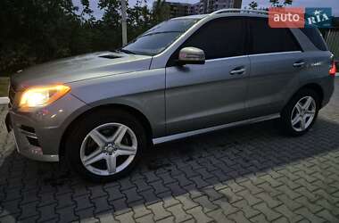 Внедорожник / Кроссовер Mercedes-Benz M-Class 2013 в 