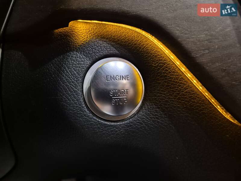 Внедорожник / Кроссовер Mercedes-Benz M-Class 2013 в Луцке