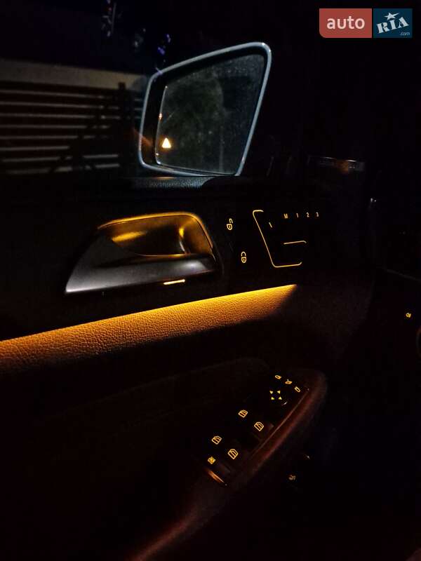 Внедорожник / Кроссовер Mercedes-Benz M-Class 2013 в Луцке