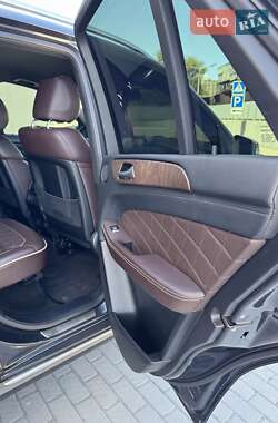 Внедорожник / Кроссовер Mercedes-Benz M-Class 2012 в 