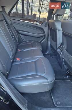 Внедорожник / Кроссовер Mercedes-Benz M-Class 2011 в 