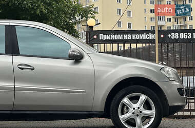 Внедорожник / Кроссовер Mercedes-Benz M-Class 2006 в 