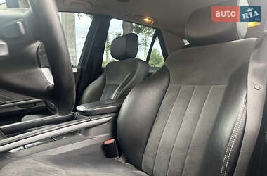 Внедорожник / Кроссовер Mercedes-Benz M-Class 2006 в 