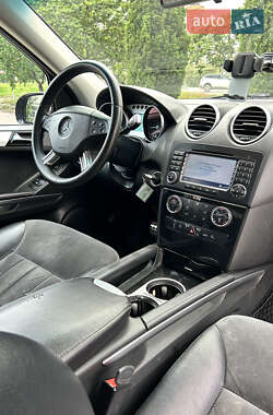 Внедорожник / Кроссовер Mercedes-Benz M-Class 2007 в 