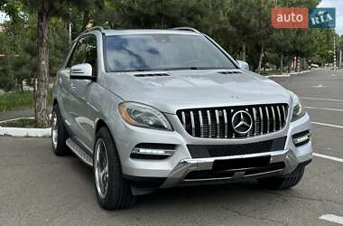 Внедорожник / Кроссовер Mercedes-Benz M-Class 2014 в 