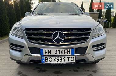 Внедорожник / Кроссовер Mercedes-Benz M-Class 2013 в 