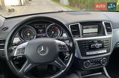 Внедорожник / Кроссовер Mercedes-Benz M-Class 2013 в 
