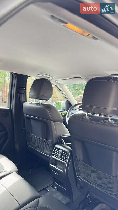 Внедорожник / Кроссовер Mercedes-Benz M-Class 2012 в Одессе