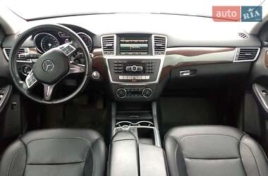 Внедорожник / Кроссовер Mercedes-Benz M-Class 2014 в 