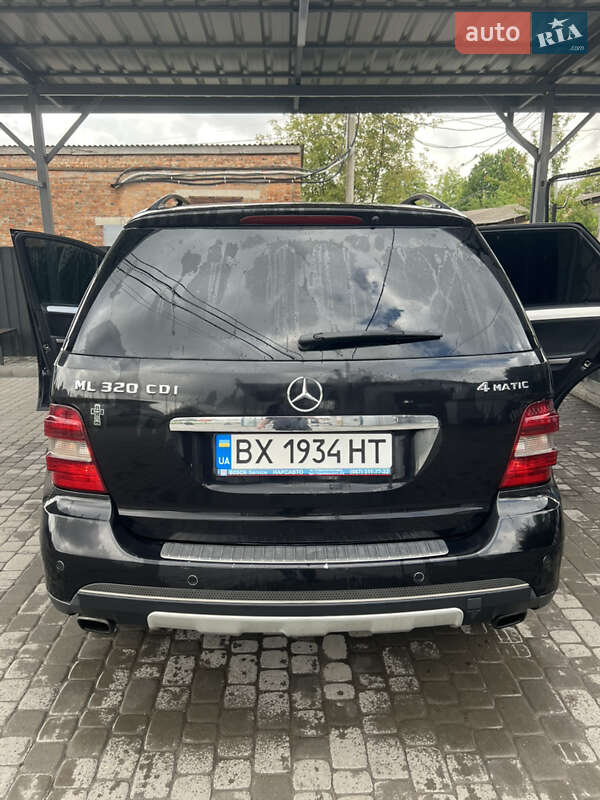 Позашляховик / Кросовер Mercedes-Benz M-Class 2007 в Старокостянтинові