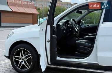 Позашляховик / Кросовер Mercedes-Benz M-Class 2013 в 
