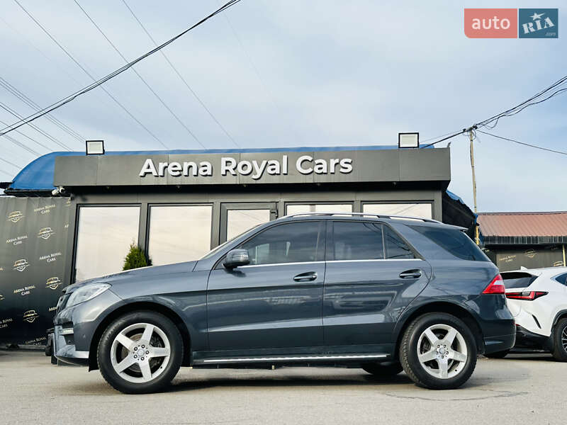 Позашляховик / Кросовер Mercedes-Benz M-Class 2013 в Харкові