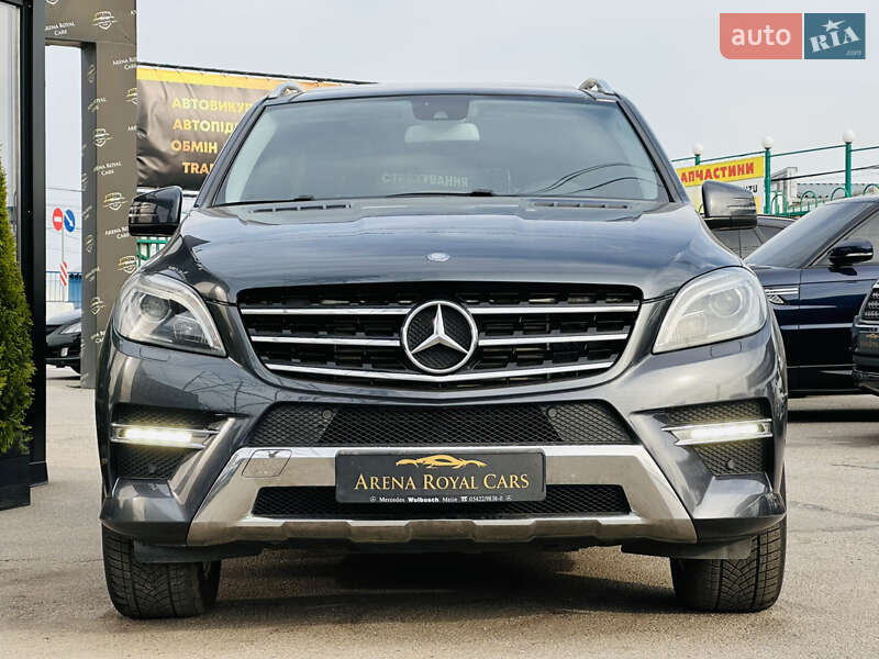 Позашляховик / Кросовер Mercedes-Benz M-Class 2013 в Харкові