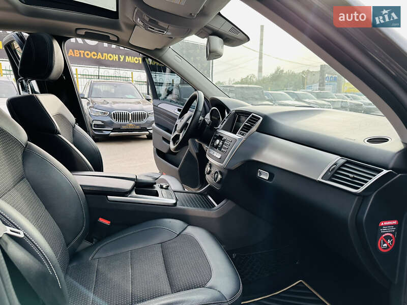 Позашляховик / Кросовер Mercedes-Benz M-Class 2013 в Харкові