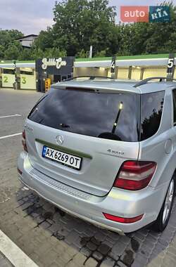 Внедорожник / Кроссовер Mercedes-Benz M-Class 2008 в 