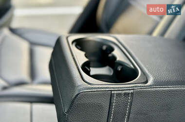 Внедорожник / Кроссовер Mercedes-Benz M-Class 2011 в 