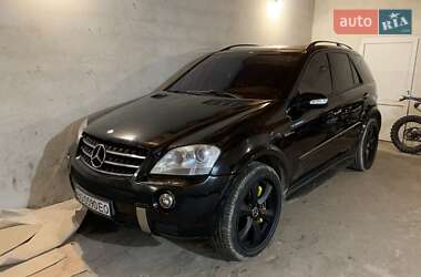 Внедорожник / Кроссовер Mercedes-Benz M-Class 2007 в 
